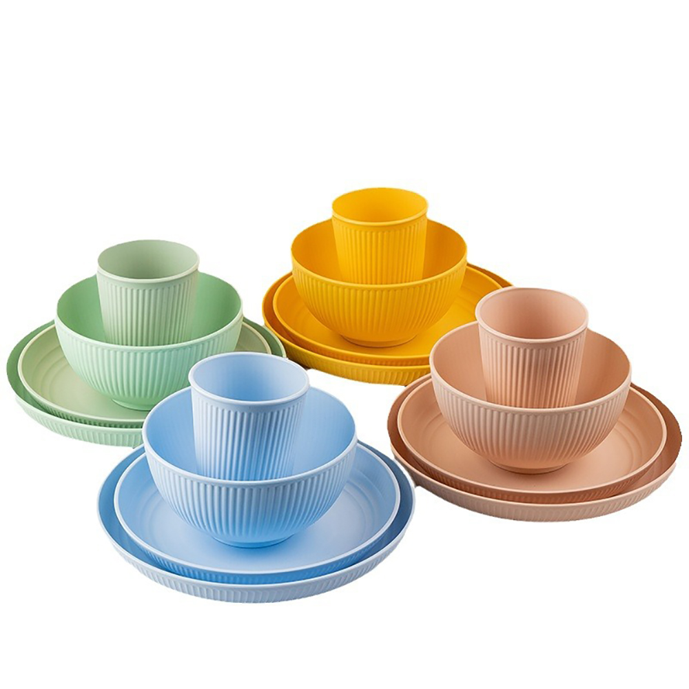 Camping Cooking And Eating Set - طقم أدوات مائدة من قش القمح