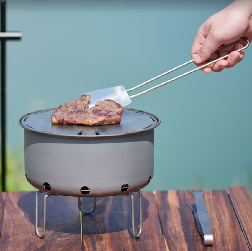 في الهواء الطلق التيتانيوم الم - مراجعة Camping Cooking Table With Windshield وسعره