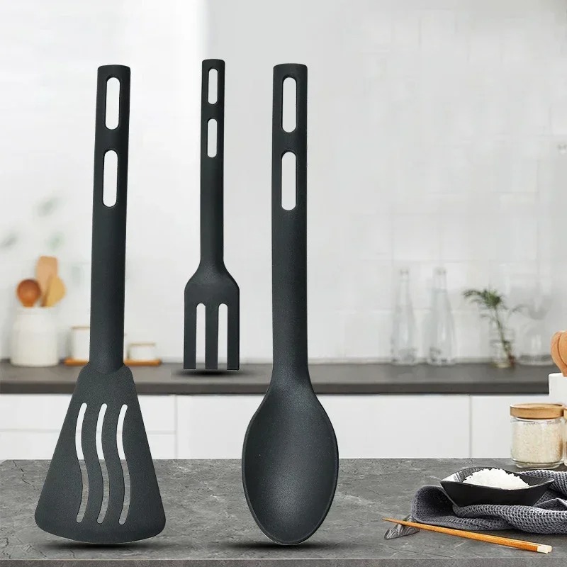 طقم أدوات مطبخ من النايلون 1/3 - مراجعة Camping Cooking And Eating Set وسعره