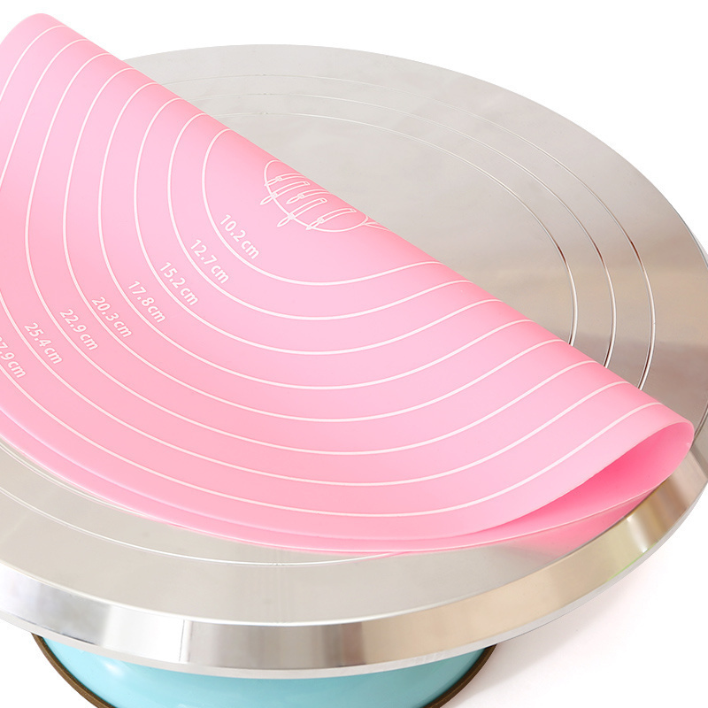 طاولة دوارة للكيك مع حصيرة سيل - مراجعة Camping Cooking Mat وسعره